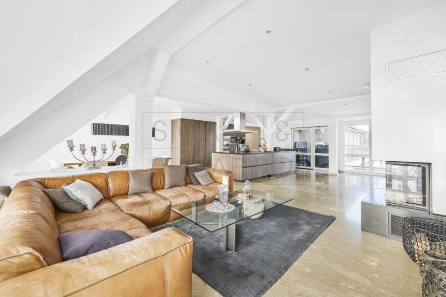 EXKLUSIVE DACHGESCHOSS-WOHNUNG UNWEIT DES KURFÜRSTENDAMMS EXKLUSIVE DACHGESCHOSS-WOHNUNG UNWEIT DES KURFÜRSTENDAMMS